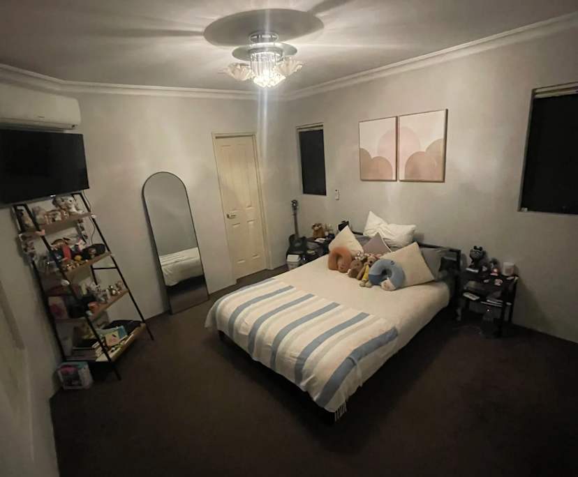 Furnished room with ensuite in a share house