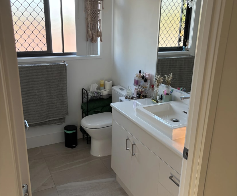 Unfurnished room in a share house