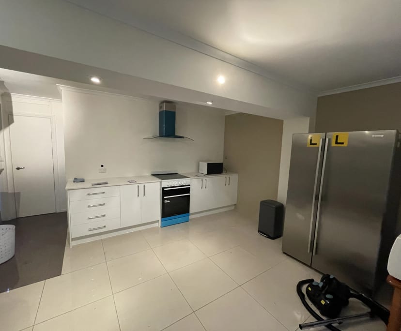 $270, Share-house, 4 rooms, Molendinar QLD 4214, Molendinar QLD 4214
