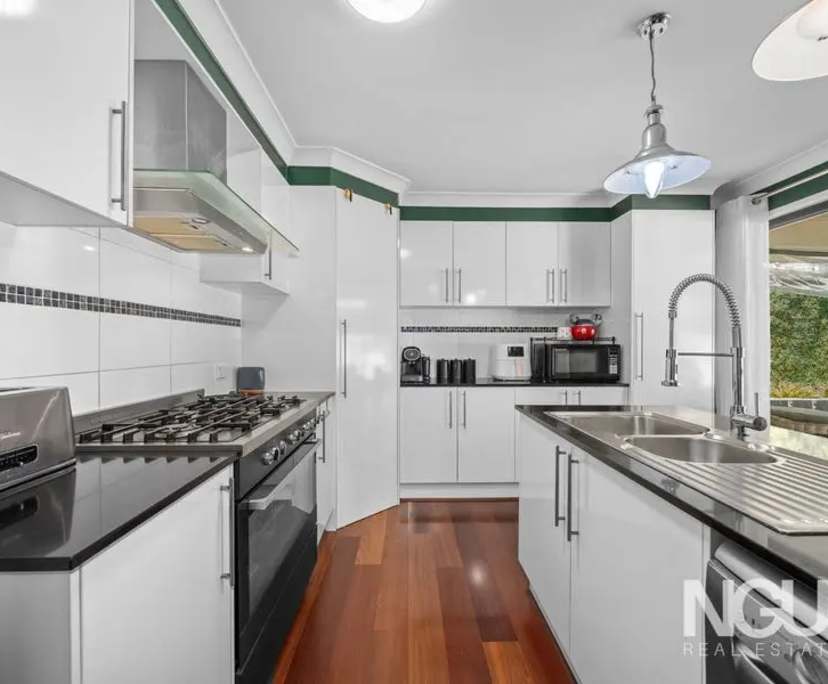 $330, Share-house, 4 bathrooms, Springfield Lakes QLD 4300