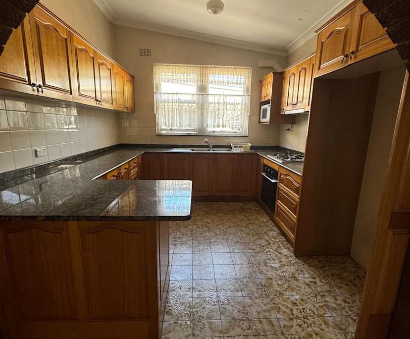 $1,400, Whole-property, 5 bathrooms, Kogarah NSW 2217