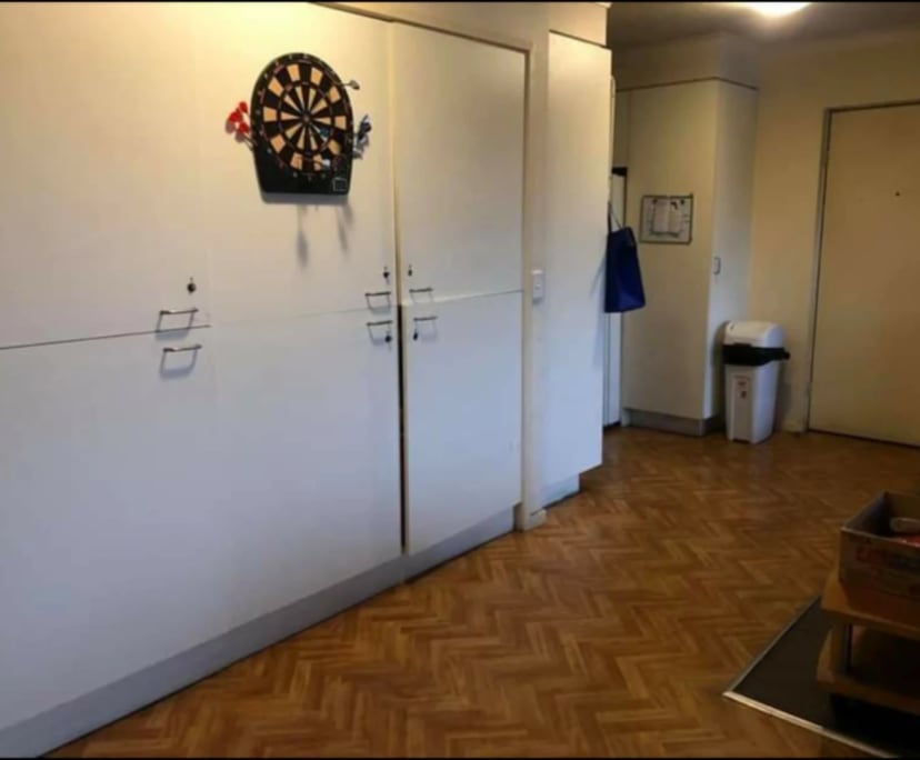 Furnished room in a flatshare
