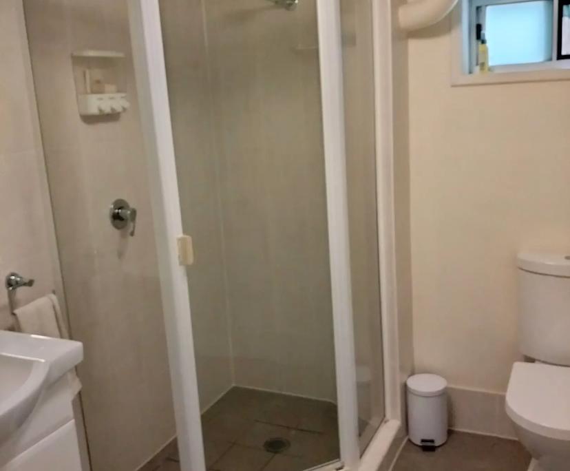 $300, Share-house, 4 bathrooms, Wynnum West QLD 4178