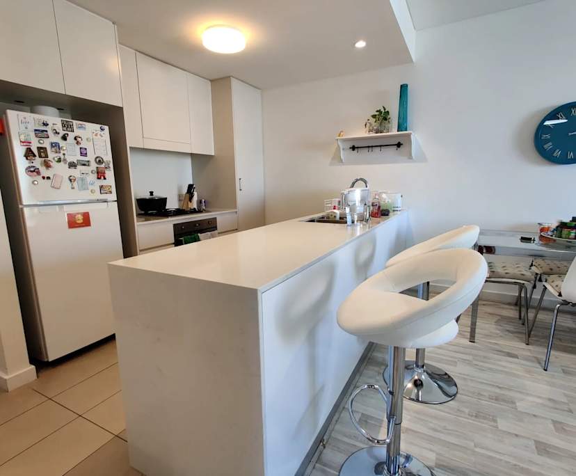 $975, Whole-property, 2 bathrooms, Wolli Creek NSW 2205