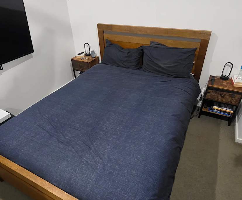 Unfurnished room in a flatshare