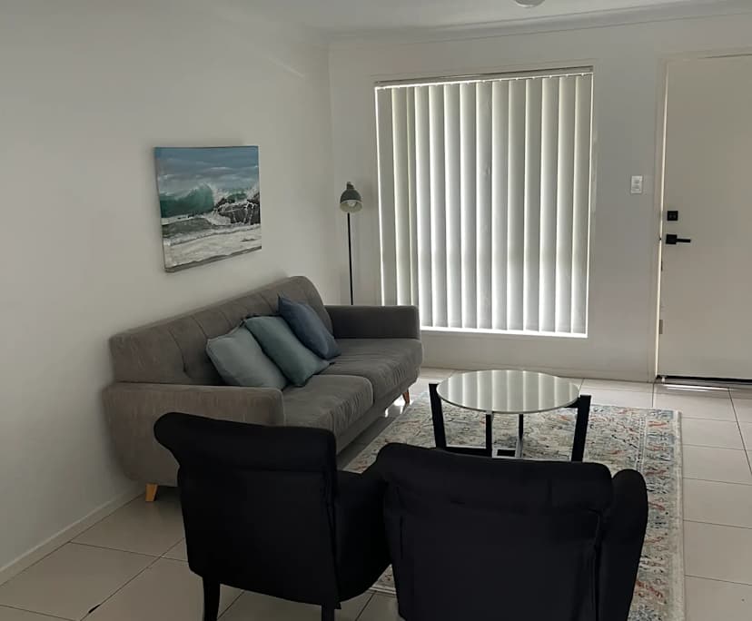 $350, Share-house, 3 bathrooms, Kallangur QLD 4503