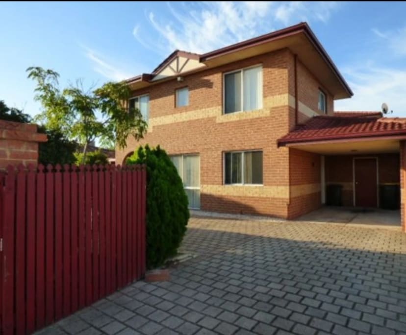 Unfurnished room in a share house