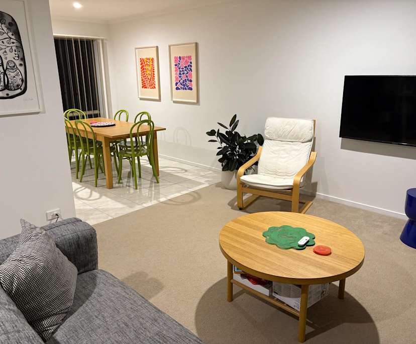 Whole property with 3 rooms for rent