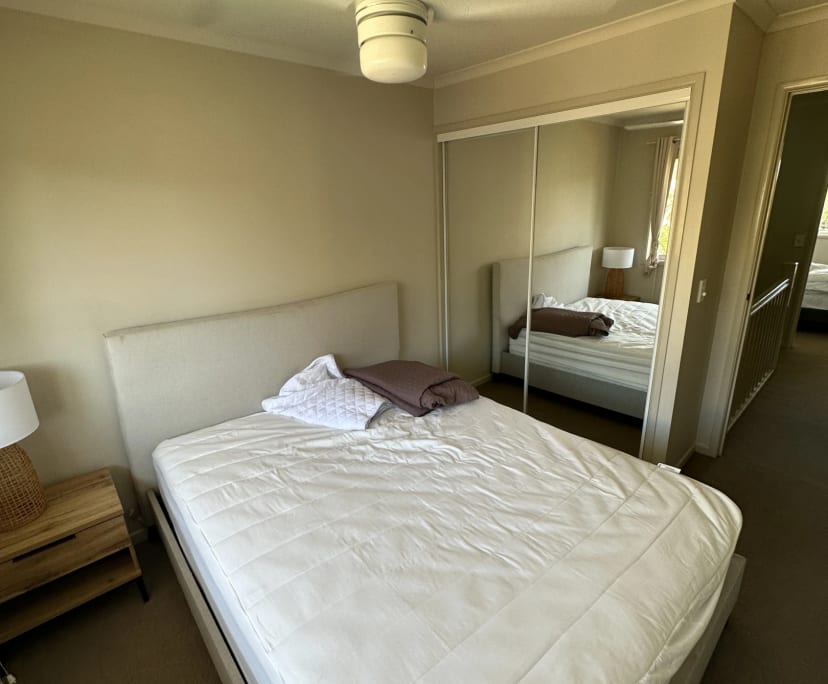 $375, Flatshare, 3 bathrooms, Mountain Creek QLD 4557