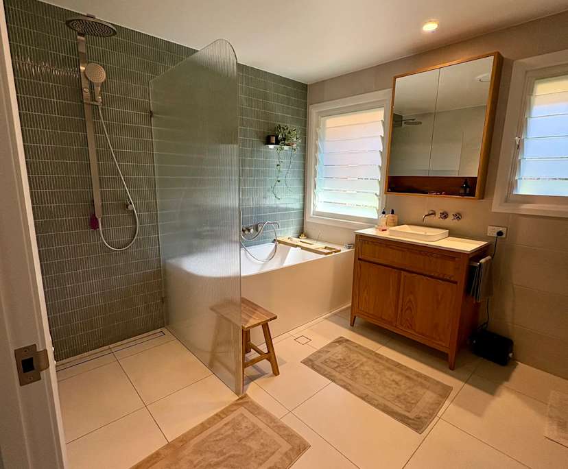 $390, Share-house, 4 bathrooms, Byron Bay NSW 2481