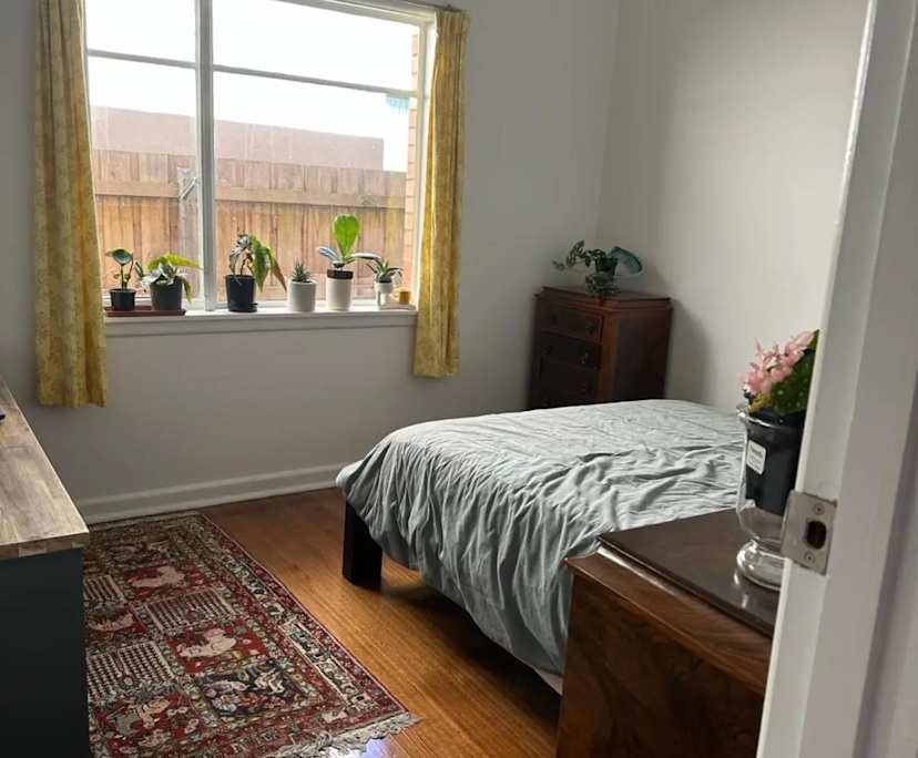 $350, Student-accommodation, 3 rooms, Box Hill North VIC 3129, Box Hill North VIC 3129