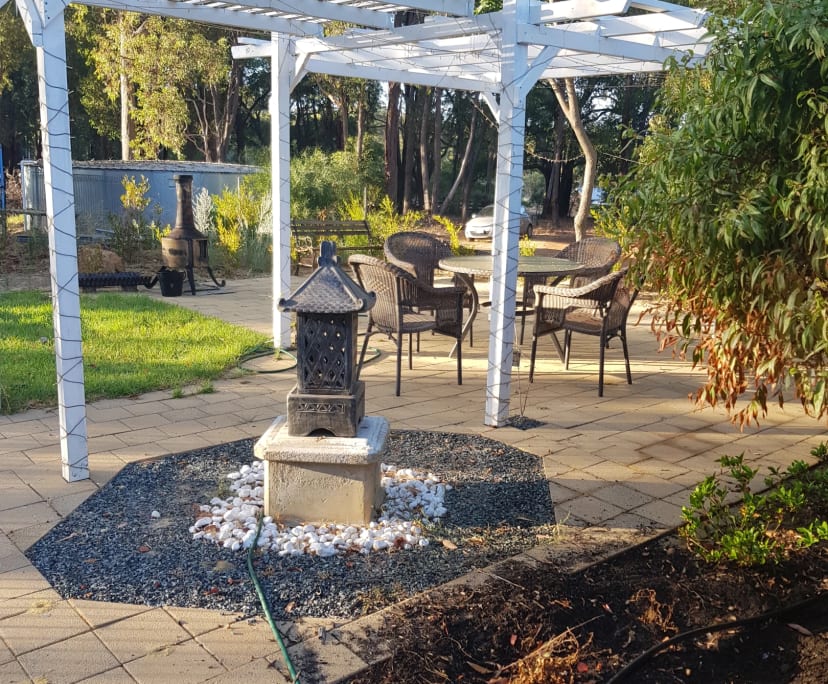 $250, Homestay, 4 bathrooms, Gidgegannup WA 6083
