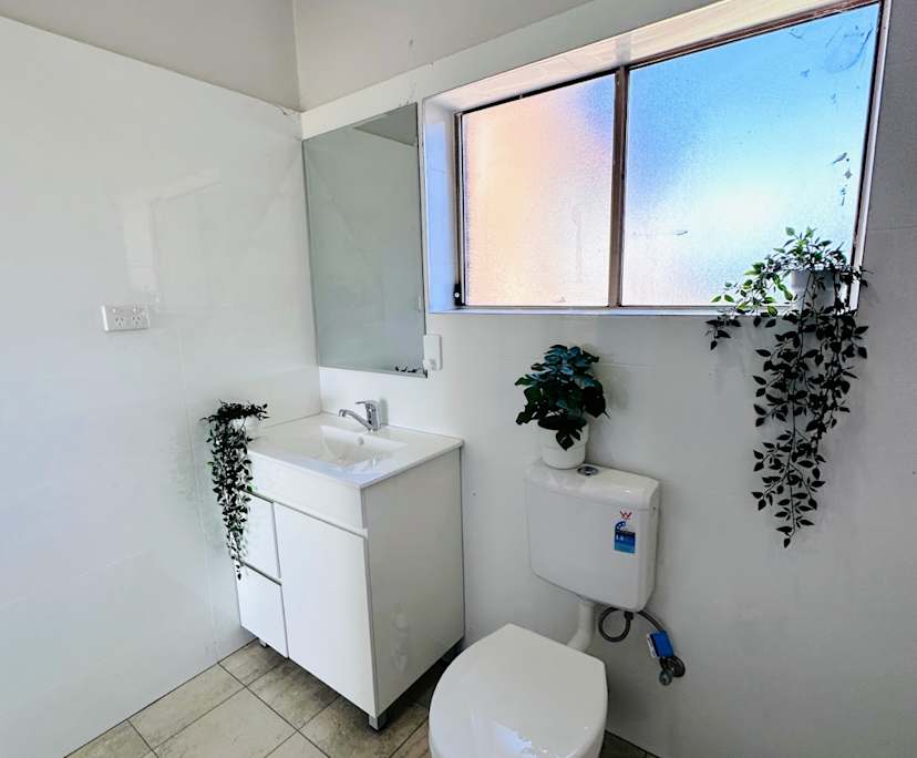 $330, Flatshare, 4 bathrooms, Enfield NSW 2134