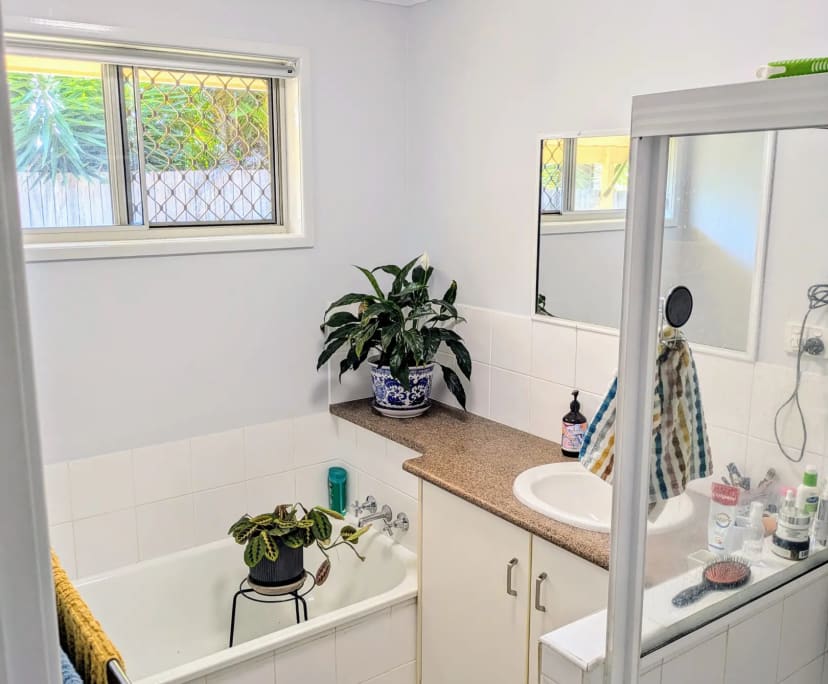 $260, Share-house, 3 bathrooms, Darling Heights QLD 4350