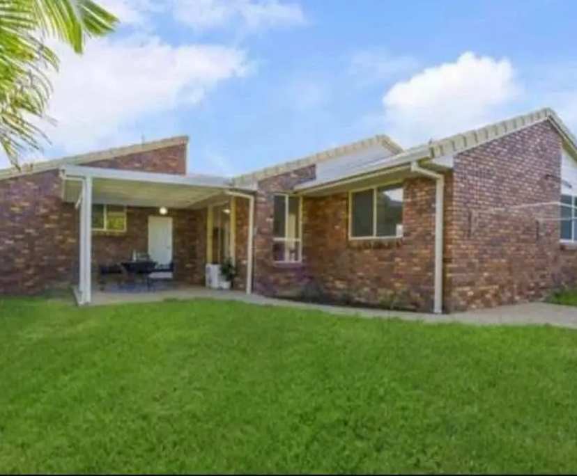 $260, Share-house, 4 bathrooms, Parkwood QLD 4214
