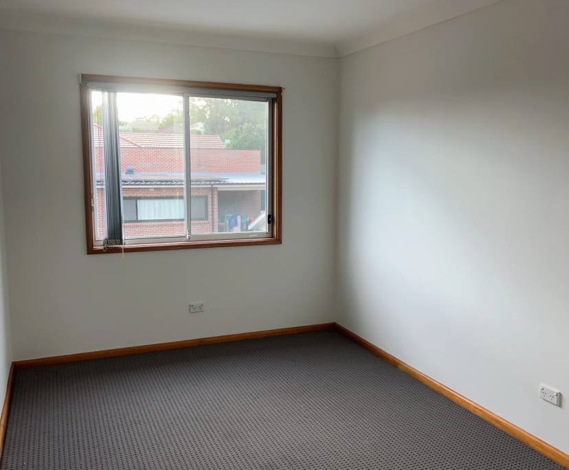 Whole property with 2 rooms for rent