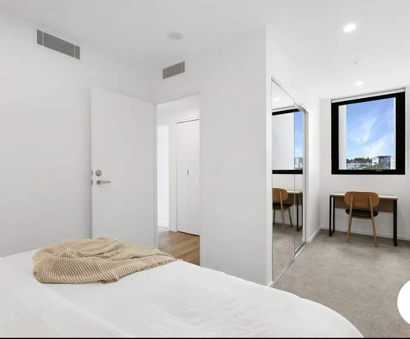 Furnished room with own bathroom