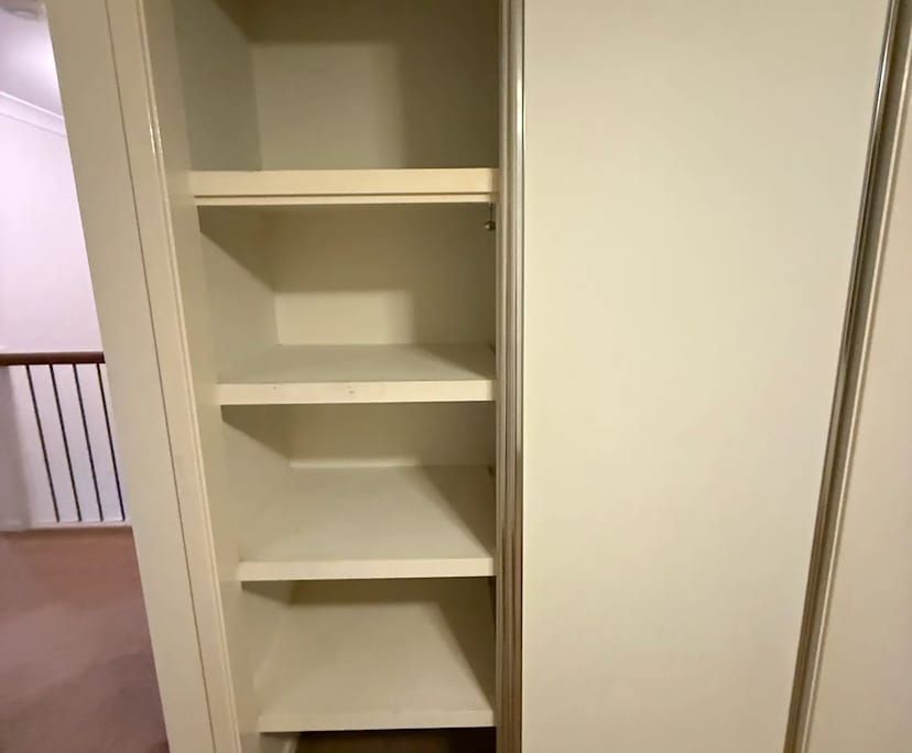 $250, Share-house, 3 bathrooms, Eight Mile Plains QLD 4113