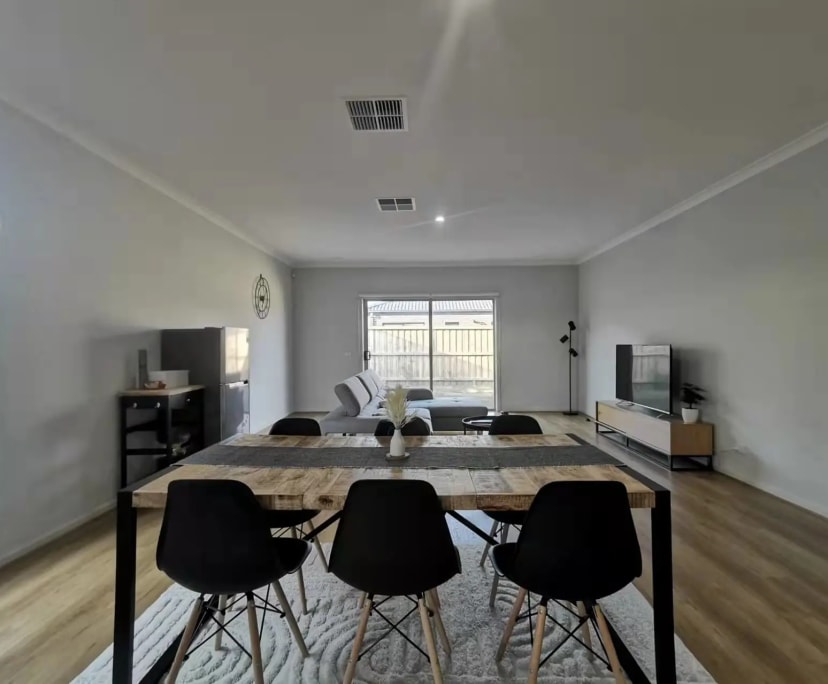 $180-250, Share-house, 2 rooms, Mambourin VIC 3024, Mambourin VIC 3024