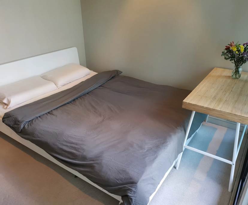 Furnished room with own bathroom