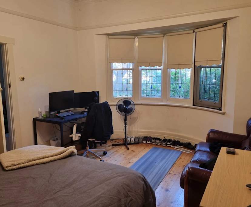 $330, Share-house, 5 bathrooms, Elsternwick VIC 3185