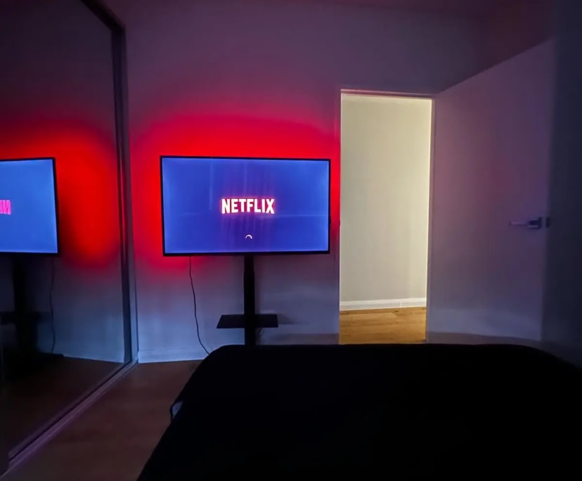 Furnished room with own bathroom