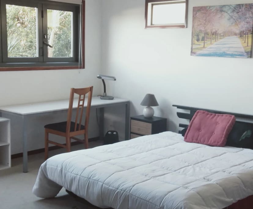 $250, Share-house, 3 bathrooms, Stafford Heights QLD 4053