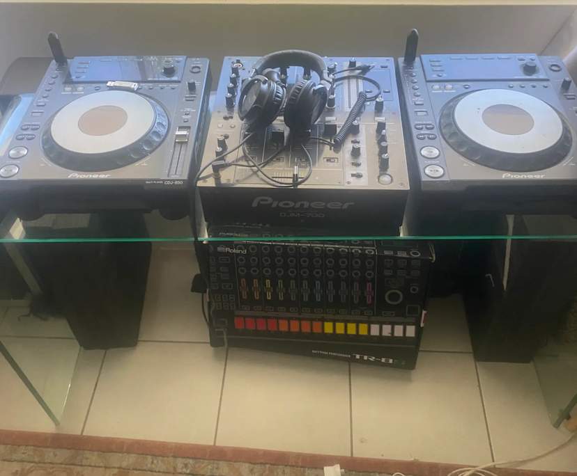 $280, Flatshare, 2 bathrooms, Clayfield QLD 4011