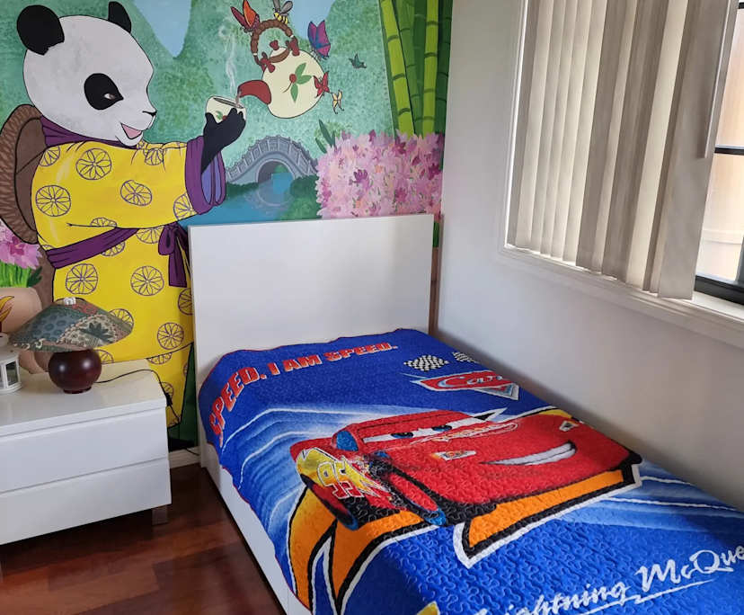 $280-300, Share-house, 4 rooms, West Hoxton NSW 2171, West Hoxton NSW 2171