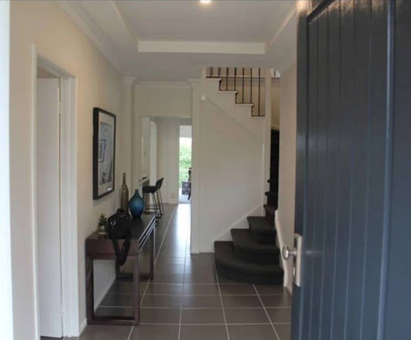 Room in a share house