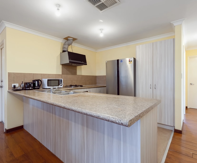 $300, Share-house, 6 bathrooms, Wilson WA 6107