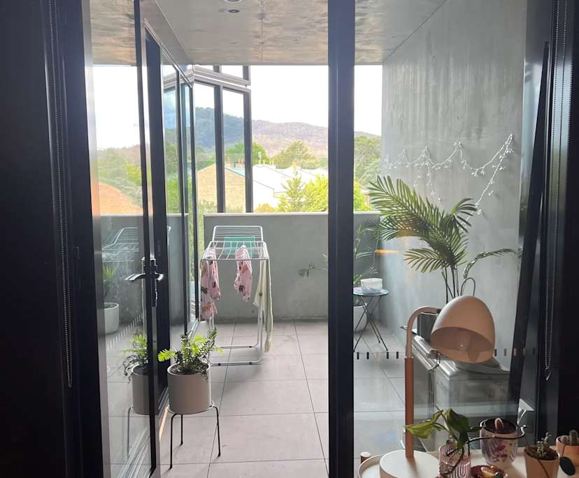 $310, Flatshare, 2 bathrooms, Reid ACT 2612