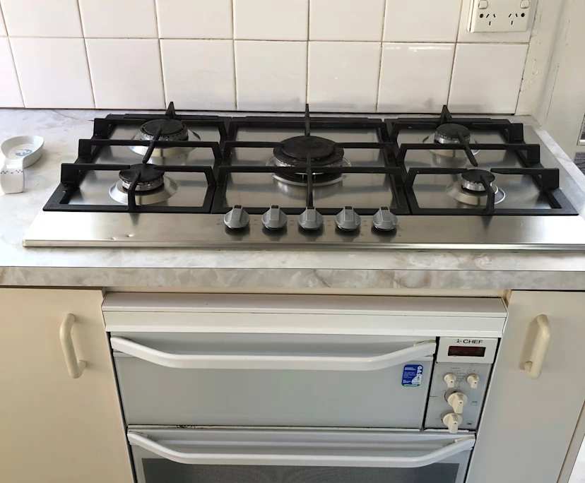 $210, Share-house, 4 bathrooms, St Kilda VIC 3182