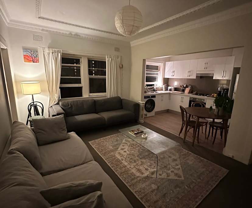 Furnished room in a share house
