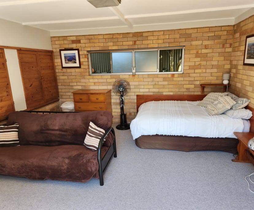 Room in a share house