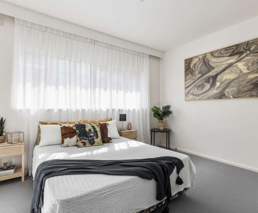 $847, Whole-property, 2 bathrooms, Armadale VIC 3143