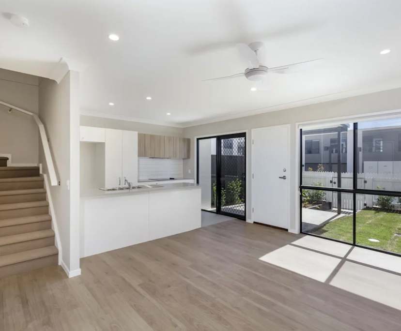 $320, Flatshare, 4 bathrooms, Richlands QLD 4077