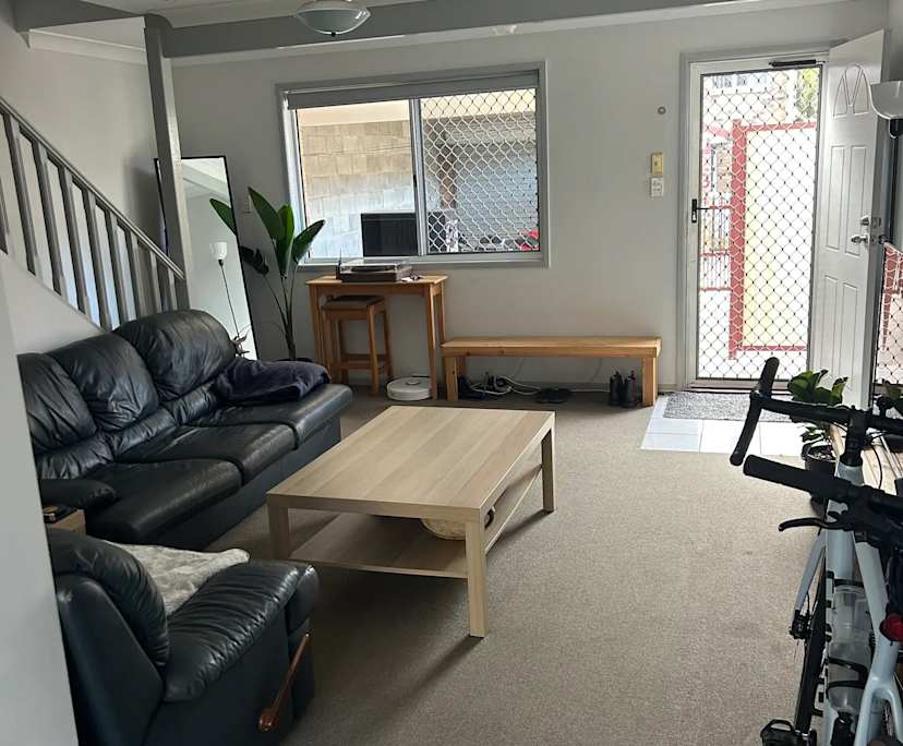 Unfurnished room in a share house