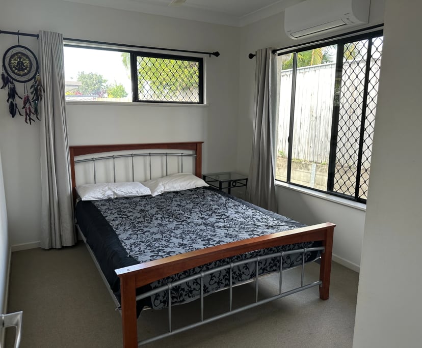 $250, Share-house, 4 bathrooms, Smithfield QLD 4878