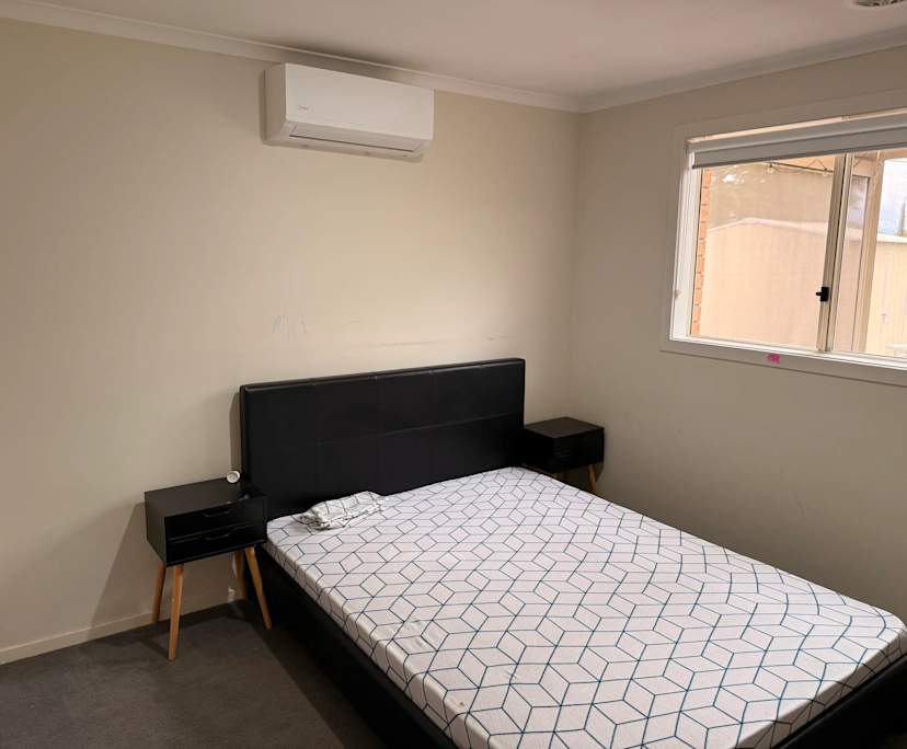 $250, Share-house, 3 bathrooms, Truganina VIC 3029