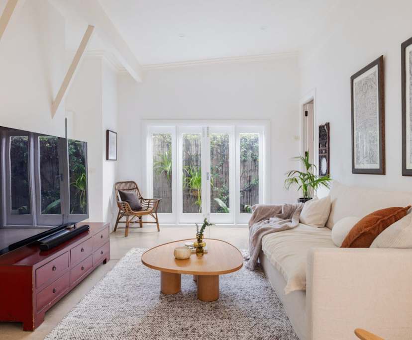 Unfurnished room in a share house