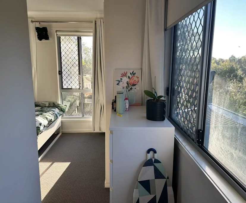 Furnished room with ensuite in a share house
