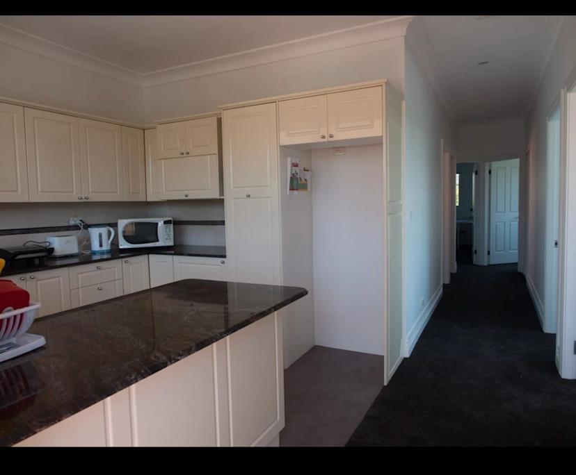 $450, Flatshare, 4 bathrooms, Naremburn NSW 2065