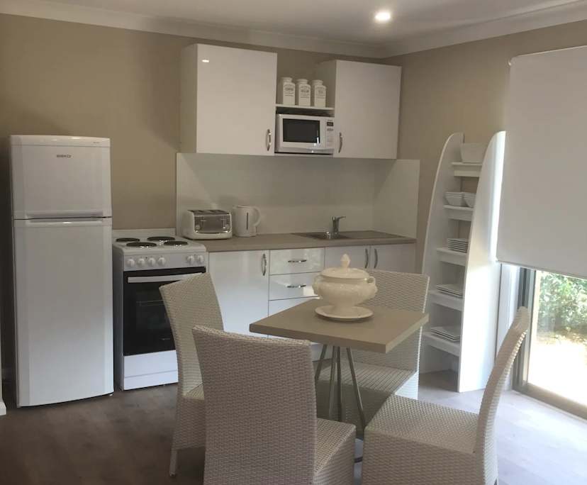 $280, Share-house, 3 bathrooms, Bathurst NSW 2795