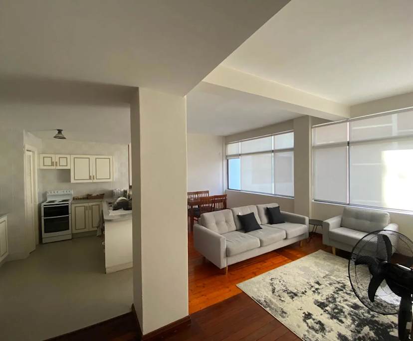 Furnished room in a flatshare