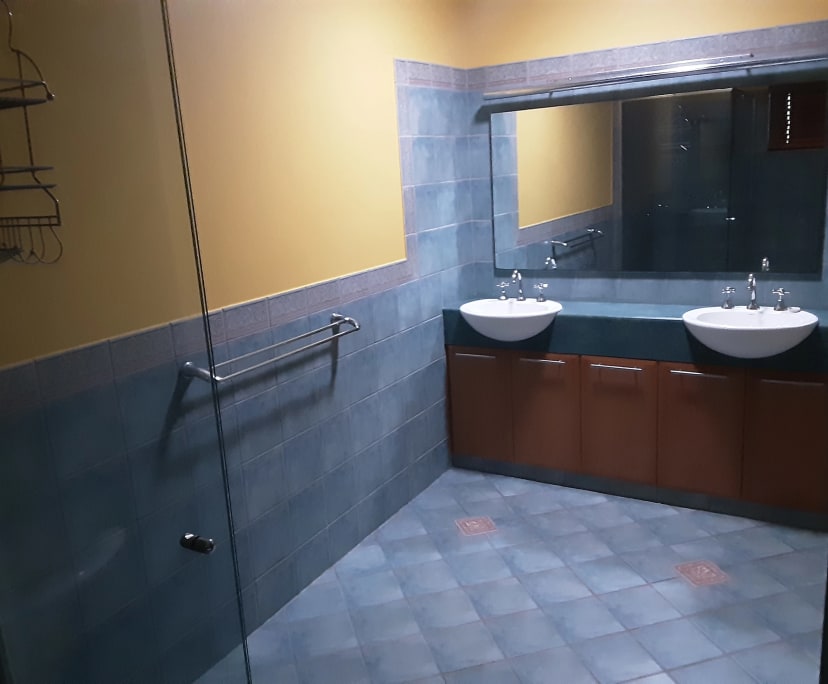 $350, Share-house, 4 bathrooms, Girraween NT 0836
