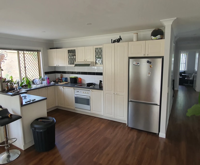 Room for Rent in Kenmore Hills, Brisbane 200, Unf...