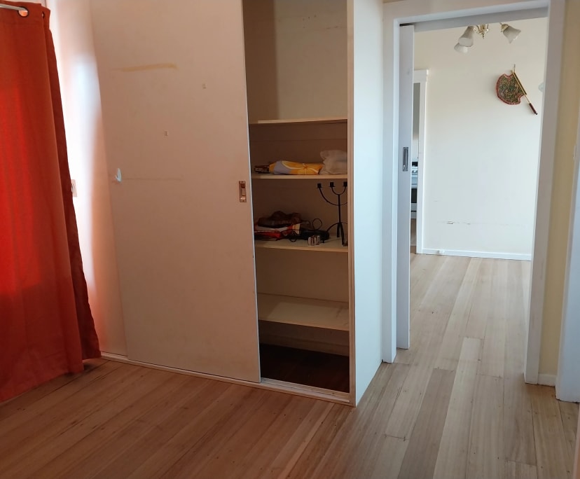 $350, Granny-flat, 1 bathroom, Lalor VIC 3075