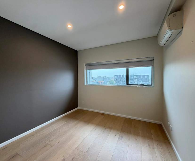 Whole property with 3 rooms for rent