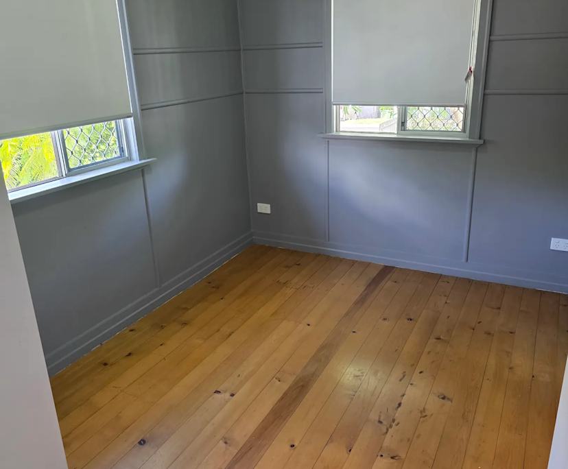 $310, Share-house, 3 bathrooms, Silkstone QLD 4304